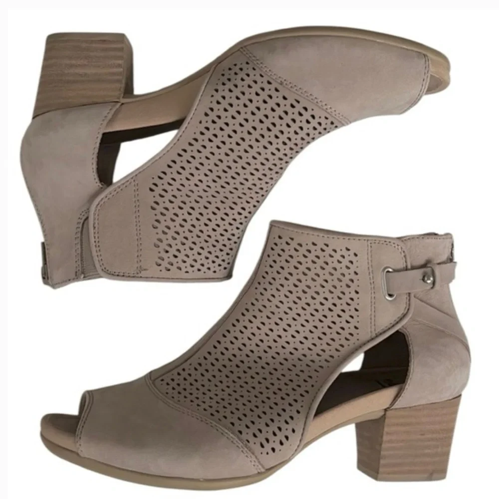Earth Tan Ankle Booties with Laser-Cut Design and Rear Zipper Size 8